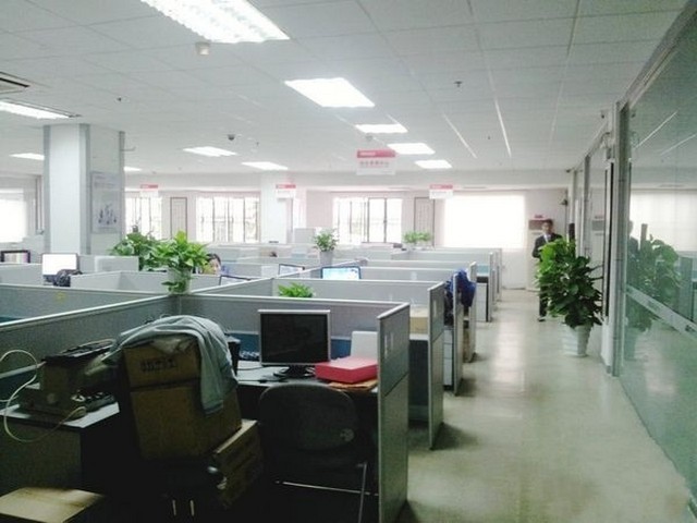 白云区仓库叉车租赁怎么算